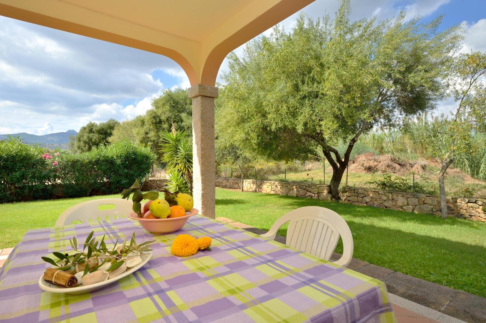 Residence Le Canne San Teodoro  Exterior foto