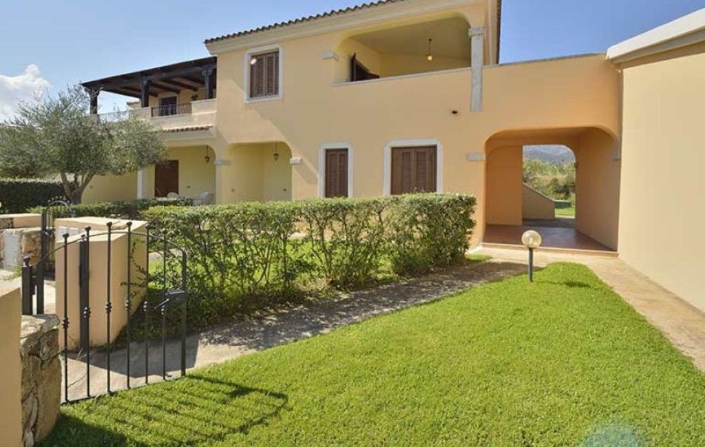 Residence Le Canne San Teodoro  Exterior foto