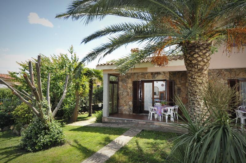 Residence Le Canne San Teodoro  Exterior foto